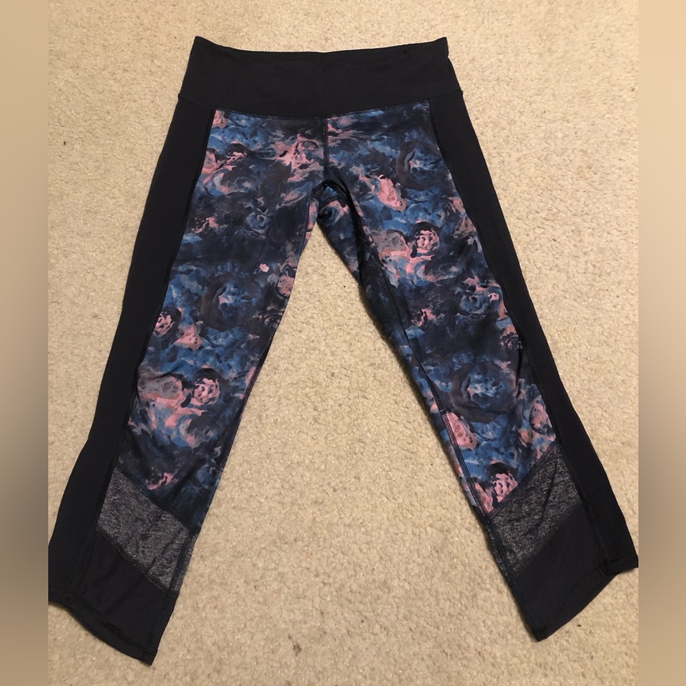 Size 8 lululemon crops